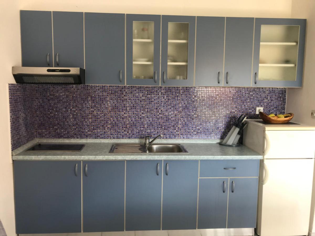 Apartmani Vilma Pakoštane エクステリア 写真