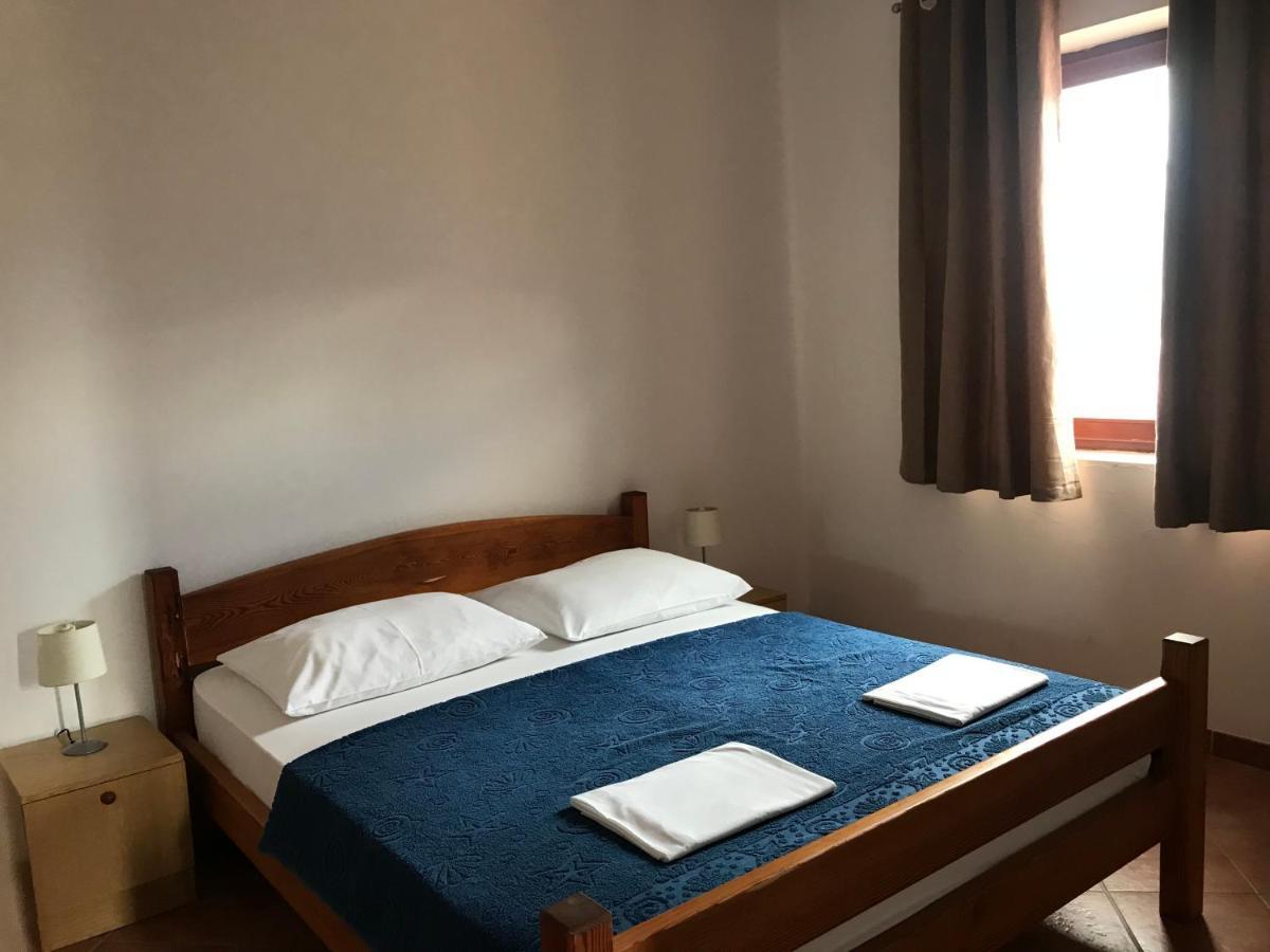 Apartmani Vilma Pakoštane エクステリア 写真