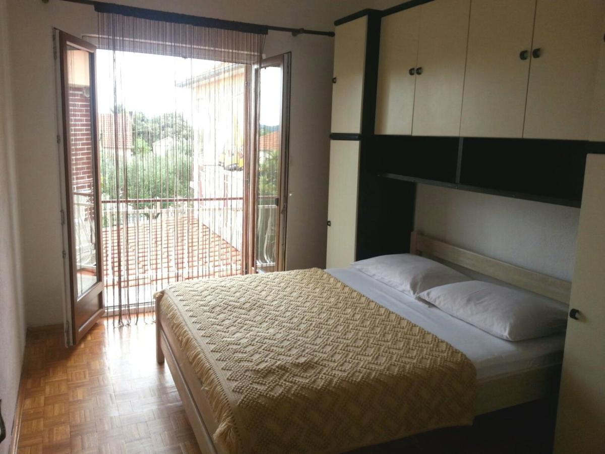 Apartmani Vilma Pakoštane エクステリア 写真